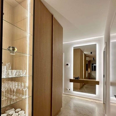 Alquiler de un elegante apartamento amueblado de 3 habitaciones, 60 m², Varsovia, Polonia